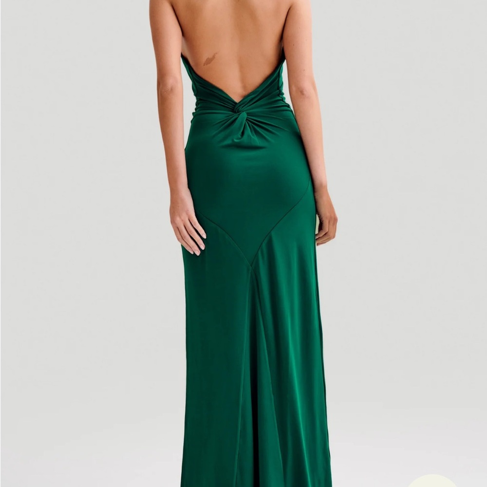Never worn Meshki Elyna Halter Maxi - Elegant Green Evening Gown